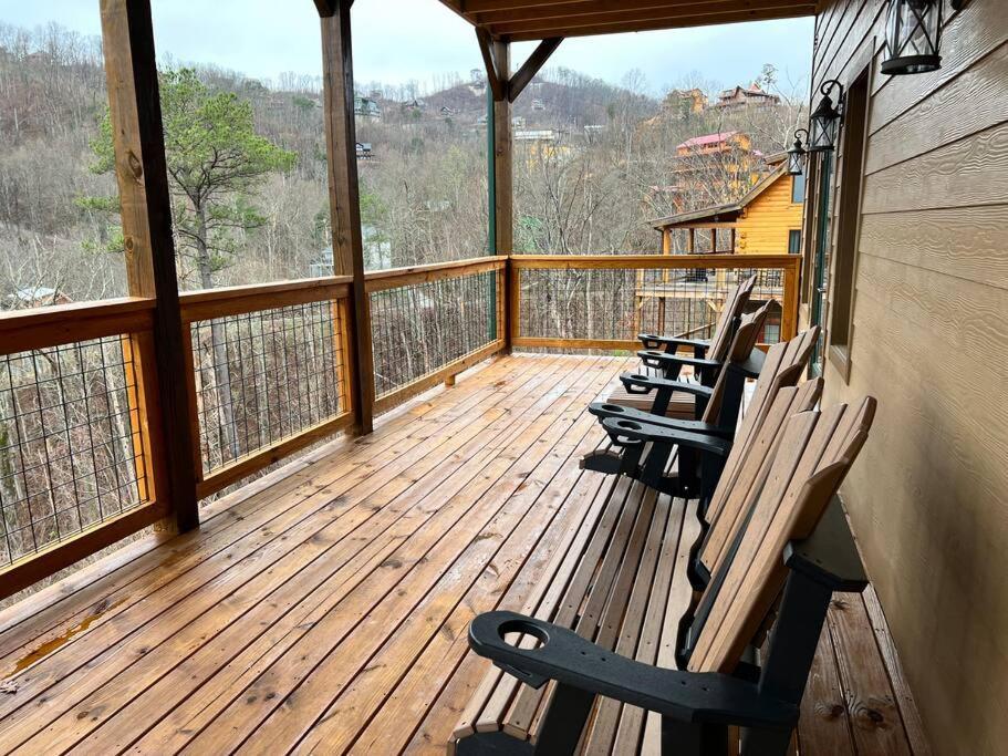 * * 4 Master Bedrooms, Views, Theater, Arcade, Evc Gatlinburg Ngoại thất bức ảnh