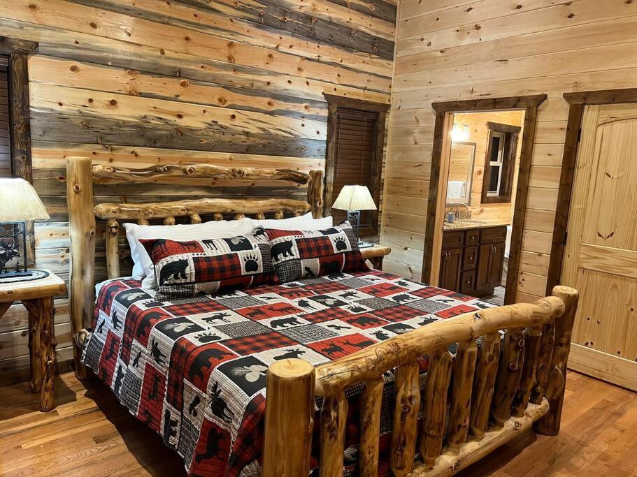 * * 4 Master Bedrooms, Views, Theater, Arcade, Evc Gatlinburg Ngoại thất bức ảnh